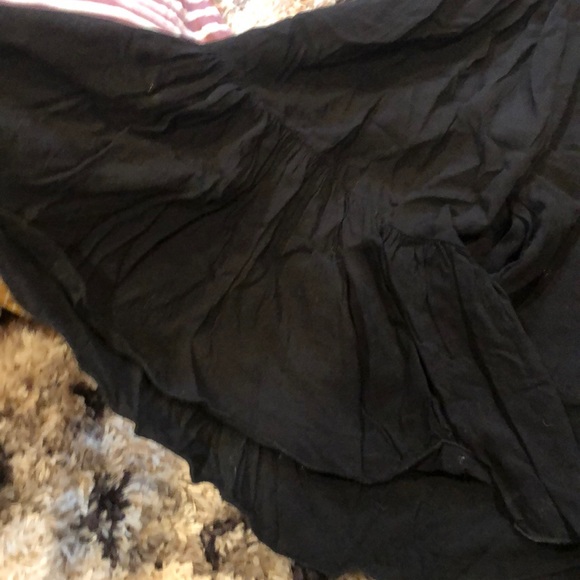 Off the Shoulder Crop Top - Picture 2 of 4